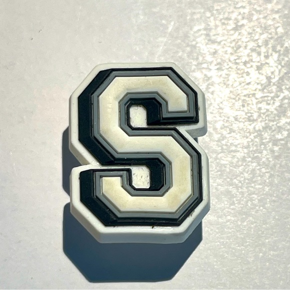 S CROCS JIBBITZ - Picture 3 of 4